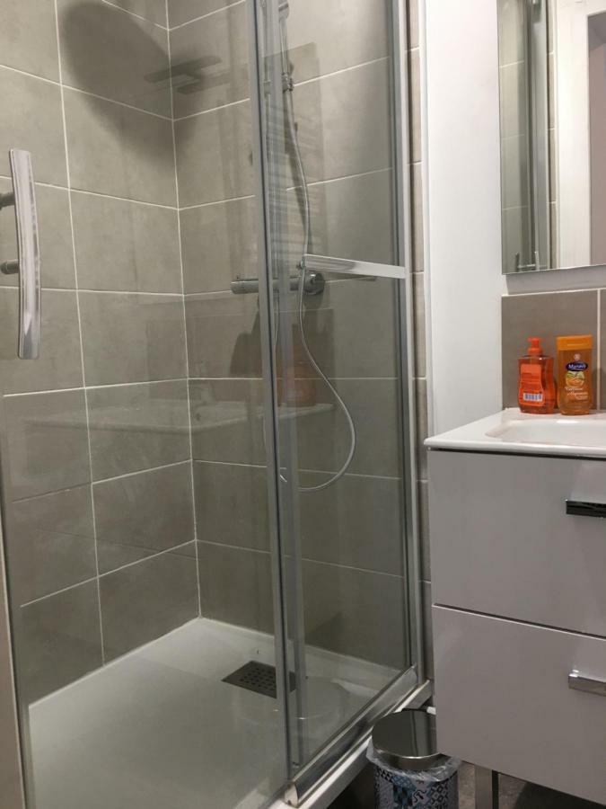 Appartement Neo - Sleep In 瓦朗西纳 外观 照片