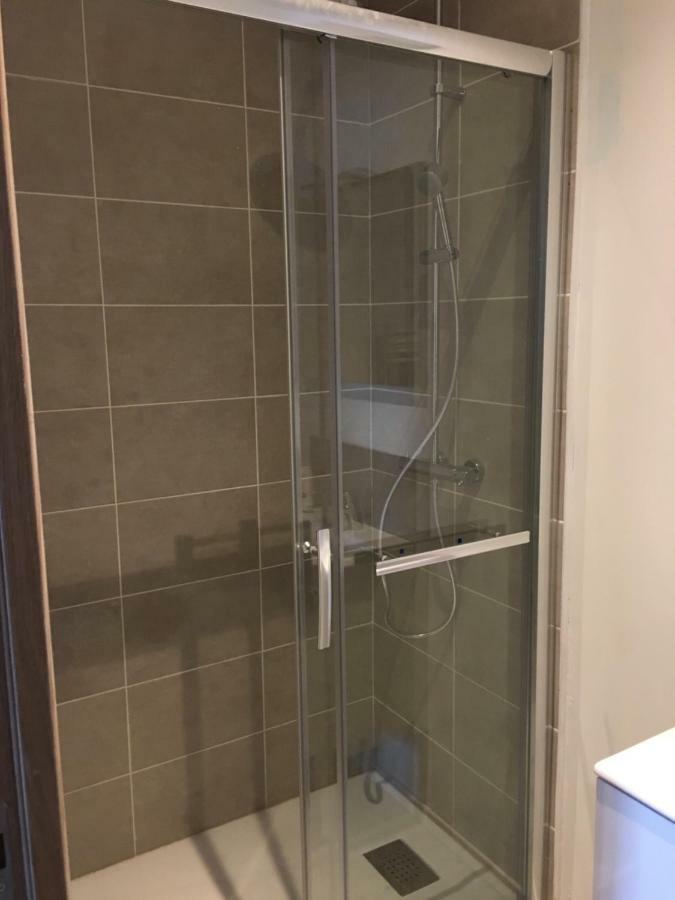 Appartement Neo - Sleep In 瓦朗西纳 外观 照片
